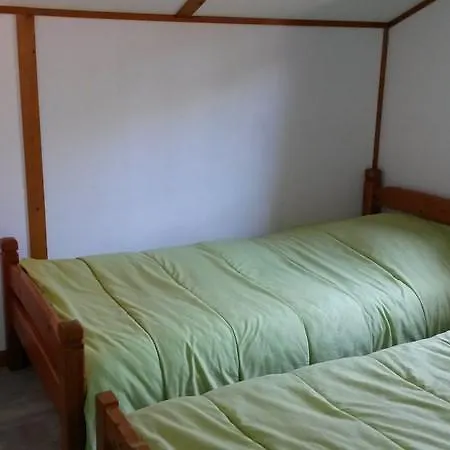 Chalet Three-bedroom Chalet 58m² *